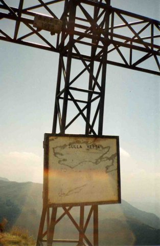 Croce a Traliccio-Cima Cusna